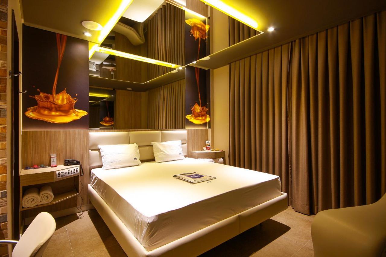 Motel Golf (Adults Only) Озаску Екстер'єр фото